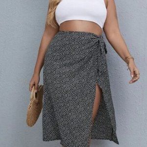 Shein Ditsy Floral Knot Side Wrap Skirt